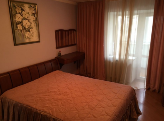 Оренда Квартира 3-кімнатна, 7/16 поверх на ул. Урловская Київ