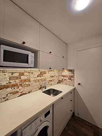 Оренда Квартира 2-кімнатна, 1/5 поверх на вул. Братська, 10 Киев