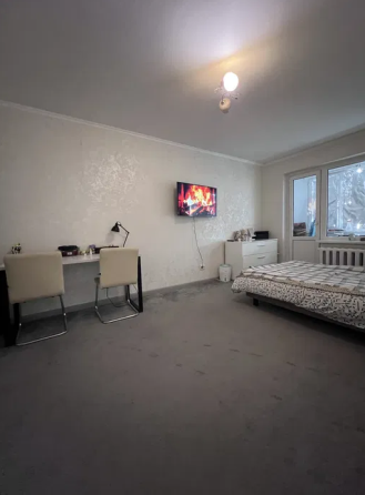 Однокомнатная с ремонтом. Одесса