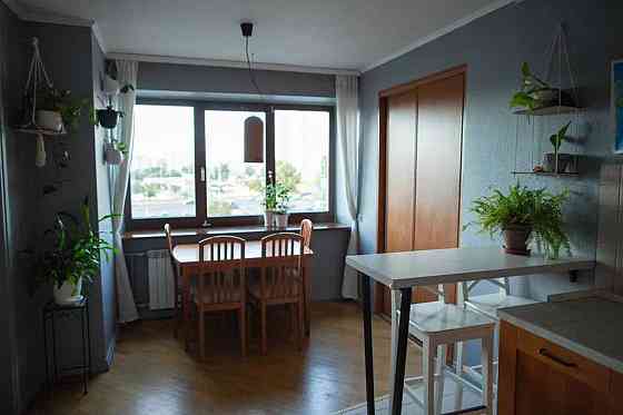 Оренда Квартира 3-кімнатна, 3/10 поверх Киев