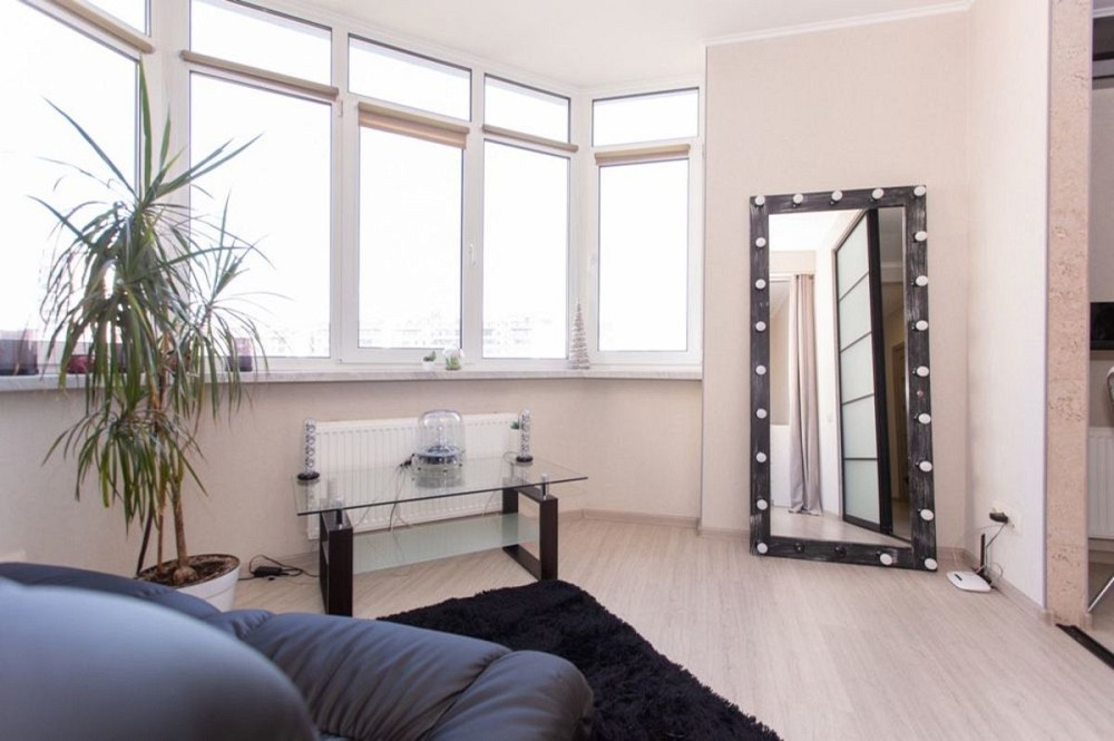 Оренда Квартира 2-кімнатна, 7/20 поверх Kiev - photo 1