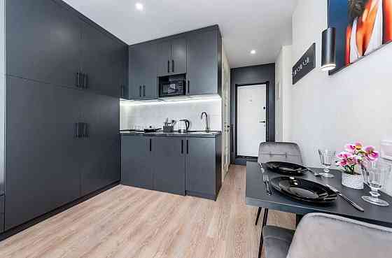 Оренда Квартира 1-кімнатна, 27/27 поверх на Вишняковская, 4 Київ