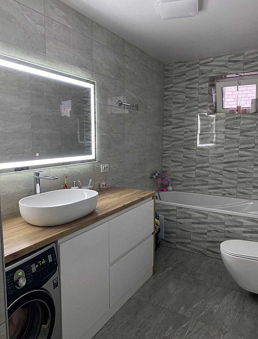 Продаж 3-поверховий Будинок з ділянкою 5 сот 240 кв.м 5 кімн. на Крошня Zhytomyr - photo 3