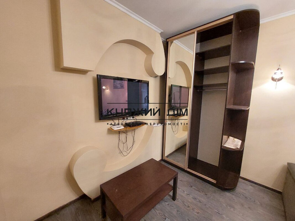 Оренда Квартира 1-кімнатна, 1/3 поверх на Фрометовская ул. Киев - изображение 8