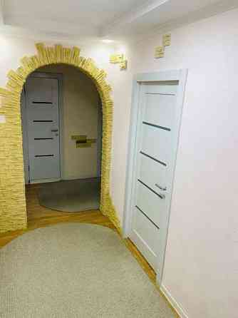 Оренда Квартира 2-кімнатна, 8/14 поверх на ул. Академика Ефремова, 19 Киев