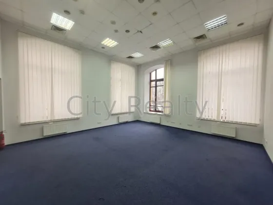 Здається Офісні приміщення площа 291.2 кв.м 1-й поверх Київ Бульварно-Кудрявська 24 Київ