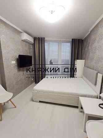 Оренда Квартира 1-кімнатна, 14/27 поверх на Светлая ул. Киев