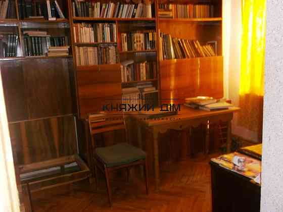 Продается 3 к.кв. на Печерске возле м. Олимпийская № 21105378 Киев