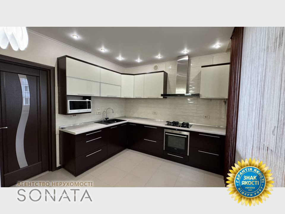 Продаж 3к Квартира 88.1 кв.м вул. Університетська, 14 Черкаси - фото 1