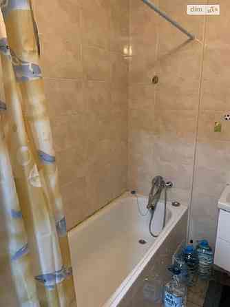 Продаж Квартира 1-кімнатна, 7/36 поверх на Харківське шосе, 19Б Kiev