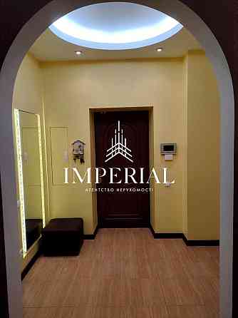 Продаж Квартира 3-кімнатна, 13/21 поверх на вул. Старонаводницька Киев