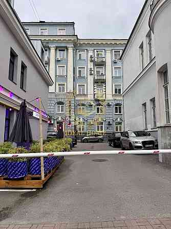 Продаж 3-кімнатної квартири в Києві Київ