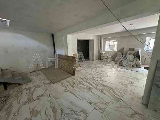 Оренда Будинок на Андріївський узвіз Kiev