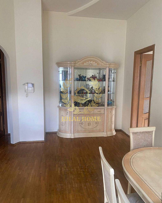 Продаж Квартира 3-кімнатна, 2/4 поверх на Михайловская ул., 18А Kiev - photo 4