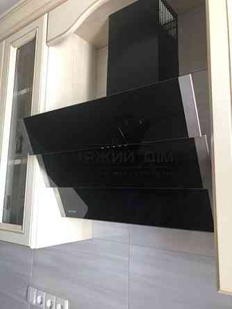 Шикарная видовая двухкомнатная квартира с евроремонтом.Код: 21121971 Київ