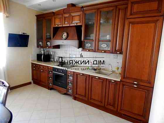 Оренда Квартира 3-кімнатна, 9/13 поверх на Леси Украинки бульв. Kiev