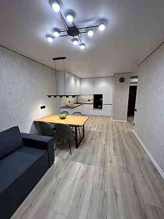 Продаж Квартира 1-кімнатна, 25/25 поверх на Родини Крістерів вул., д. 14 Київ