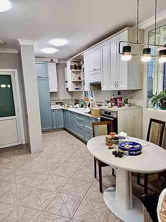 Оренда Будинок на вул. Бризова Одесса