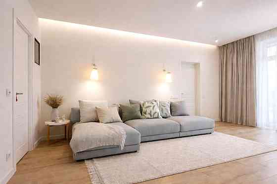 Продаж Квартира 2-кімнатна, 8/14 поверх на Гоголівська вул., д. 47 Київ