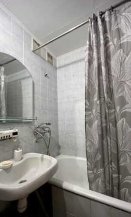 Оренда Квартира 1-кімнатна, 11/23 поверх на Червоної Калини, 72 Kiev