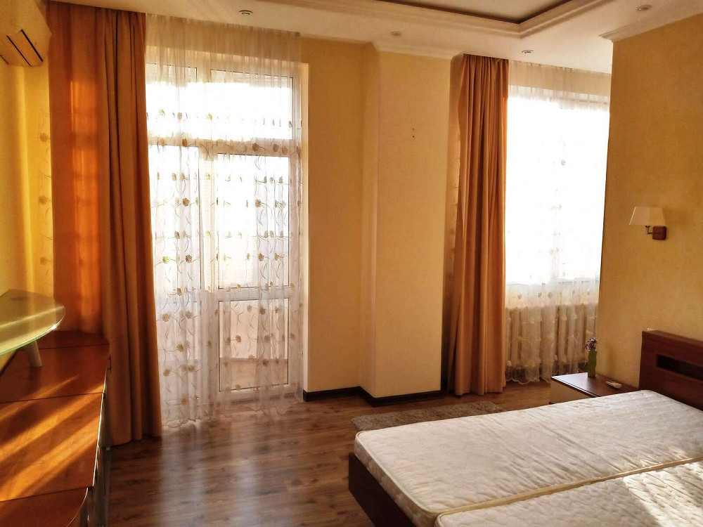 Оренда Квартира 3-кімнатна, 8/17 поверх на ул. Павловская Київ - фото 5