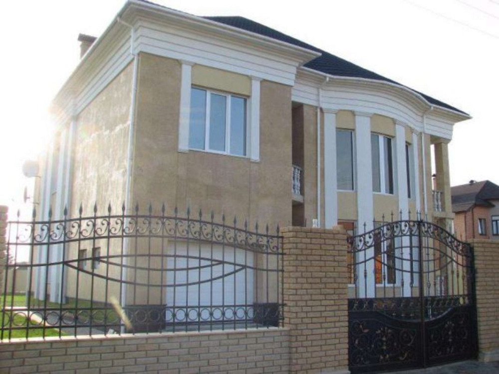 Продаж 2-поверховий Будинок з ділянкою 10 сот 469 кв.м   Гора - фото 1