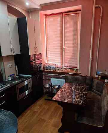 Продаж Квартира 2-кімнатна, 2/5 поверх на вул. Індустріальний Харьков