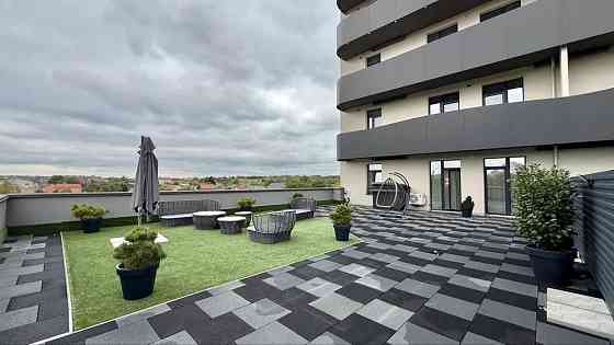 Продаж 1к Квартира 91 кв.м Лесі Українки, 21 