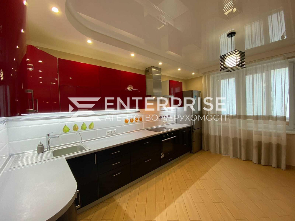 Продаж 3к квартири 115 кв. м Киев - изображение 1