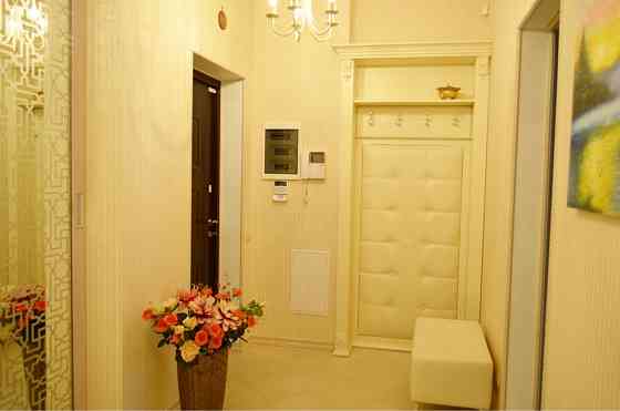 Продаж Квартира 1-кімнатна, 14/15 поверх на Юлії Здановської вул., д. 71/3 Київ