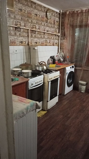 Предлагается к продаже комната 9 кв м в коммунальной квартире Одесса - изображение 2