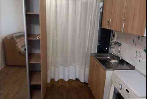 Продам 1 комнатную квартиру на лен .поселке Одесса