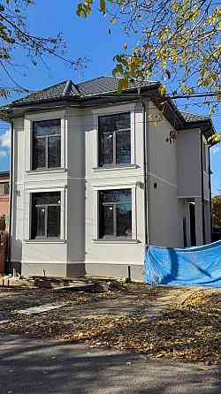 Продам двоповерховий будинок на 6,5 вул . Великого Фонтану Одесса