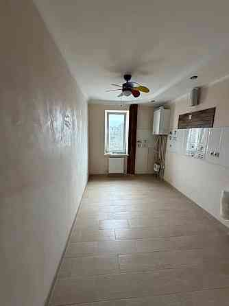 Продаж Квартира 3-кімнатна, 6/9 поверх Kirovohrad