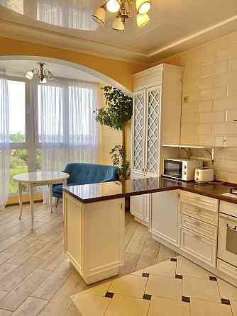 Продаж Квартира 2-кімнатна, 9/9 поверх на Метрологічна вул., д. 11-В Киев