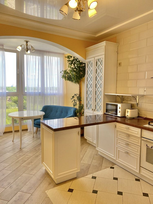 Продаж Квартира 2-кімнатна, 9/9 поверх на Метрологічна вул., д. 11-В Киев - изображение 2