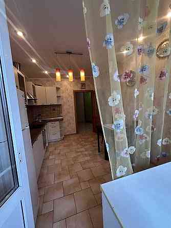 Оренда Квартира 1-кімнатна, 19/24 поверх на Бажана, 10 Київ