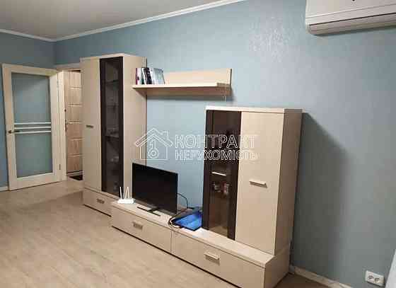 Продаж Квартира 1-кімнатна, 3/5 поверх на вул. Ньютона Kharkiv