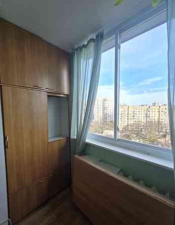 Продам 2 комнатную квартиру. Кирпич. Центр Таирова Академика Королева Одеса