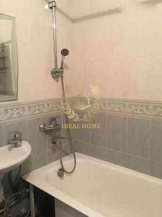 Продається гарна 2 кімнатна квартира метро Шулявська Київ