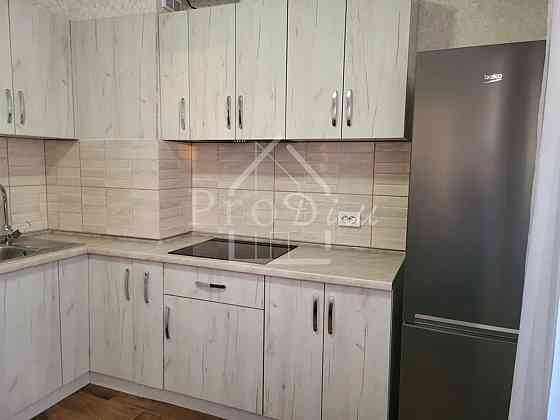 Оренда Квартира 1-кімнатна, 18/25 поверх на Коноплянська вул., 22а Киев