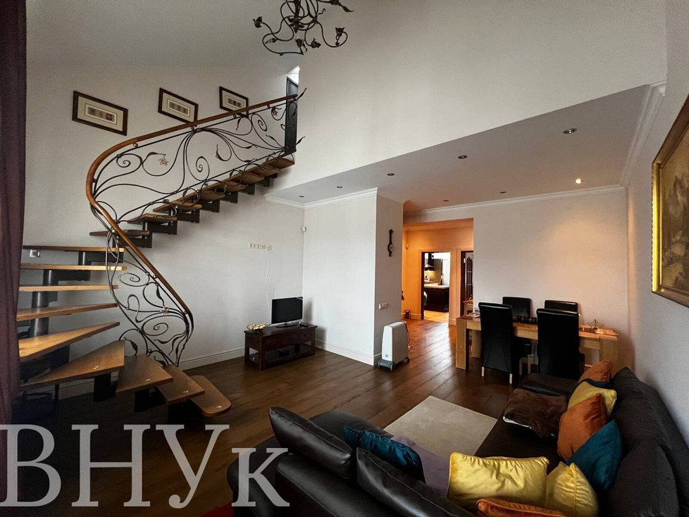 Продаж Квартира 3-кімнатна, 5/5 поверх на вул. Петлюри L'viv - photo 1