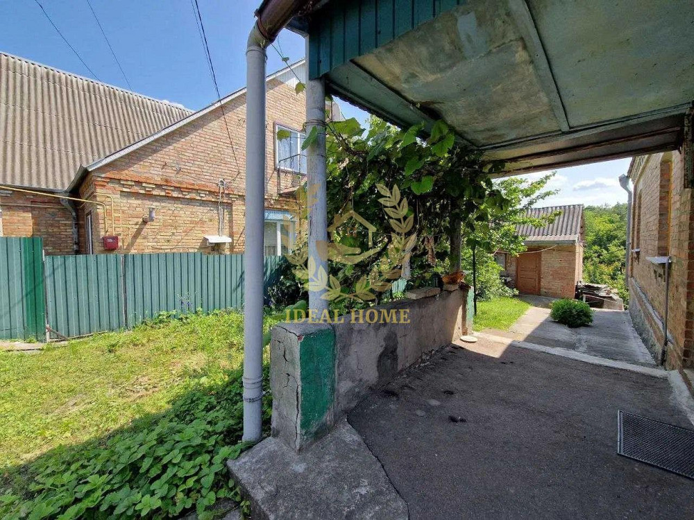 Продаж Будинок 4-кімнатний на Барвиновка ул., 21 Кагарлик - фото 1