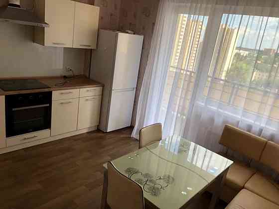 Оренда Квартира 2-кімнатна, 12/16 поверх на Максимовича, 9 Київ