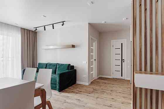 Продаж Квартира 2-кімнатна, 10/19 поверх на Жемчужная, 57 Одесса