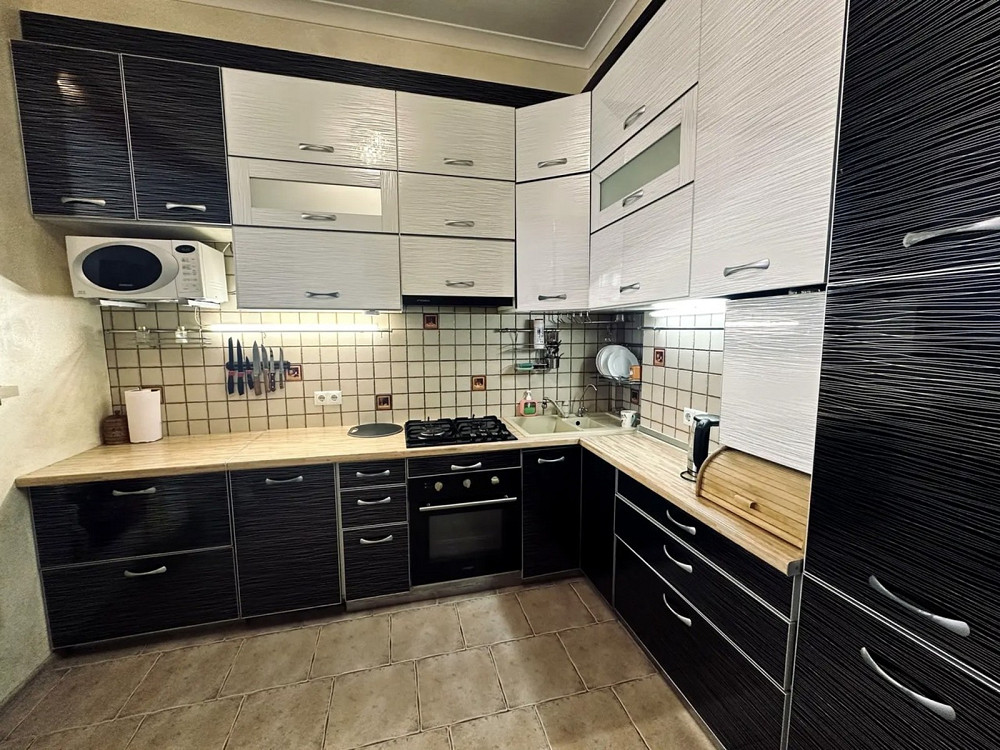 Продаж Квартира 5-кімнатна, 1/3 поверх на Араратская ул., 13 Дніпро - фото 2