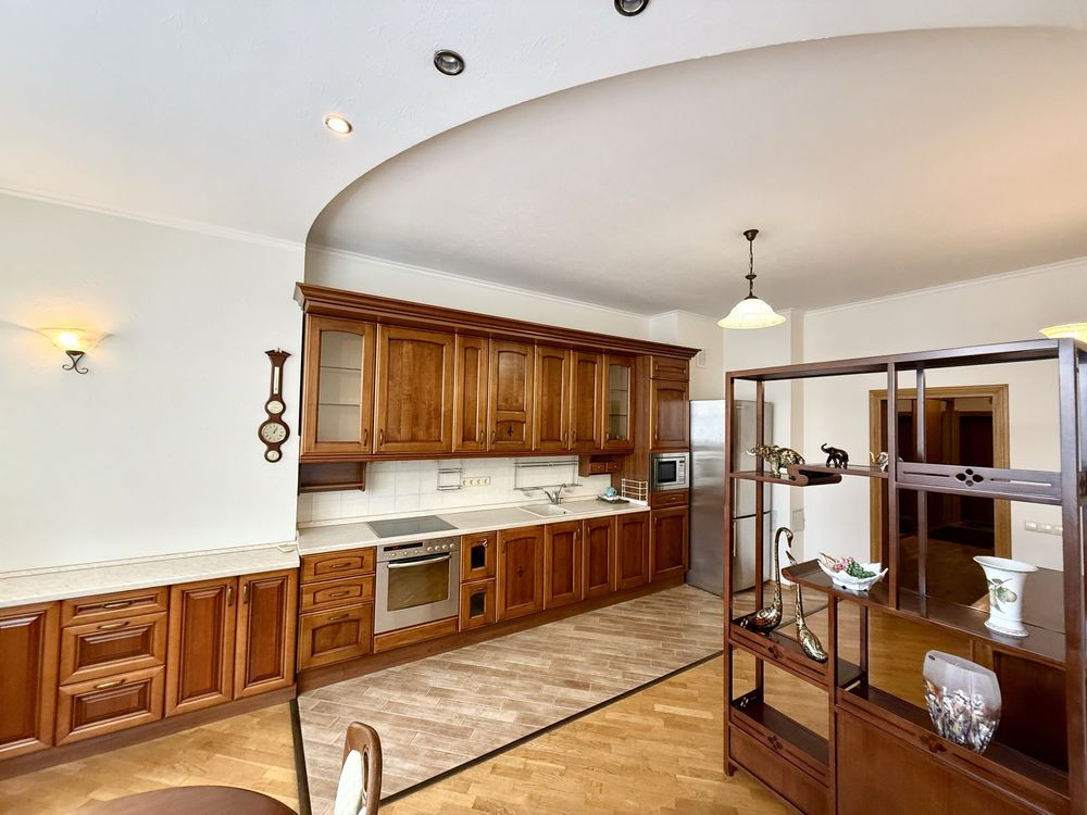 Продаж Квартира 3-кімнатна, 13/17 поверх на Єжи Ґедройця вул., д. 2 Київ - фото 1