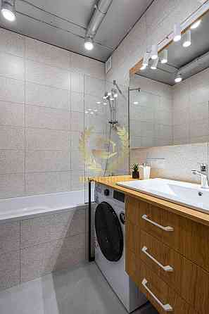 Продаж Квартира 1-кімнатна на Кадетский Гай ул., 8 Киев