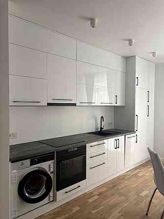 Продаж Квартира 1-кімнатна, 2/6 поверх на Данченка вул., д. 22А Kiev