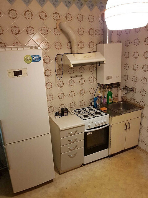 Продаж Квартира 4-кімнатна, 1/2 поверх на Караваева ул., 41 Дніпро - фото 2